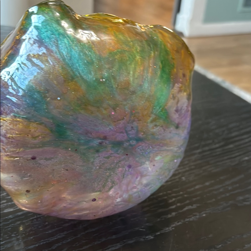 Abstract Handmade Resin Bowl - Picture 5 of 5